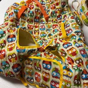 Shopping cart cover.